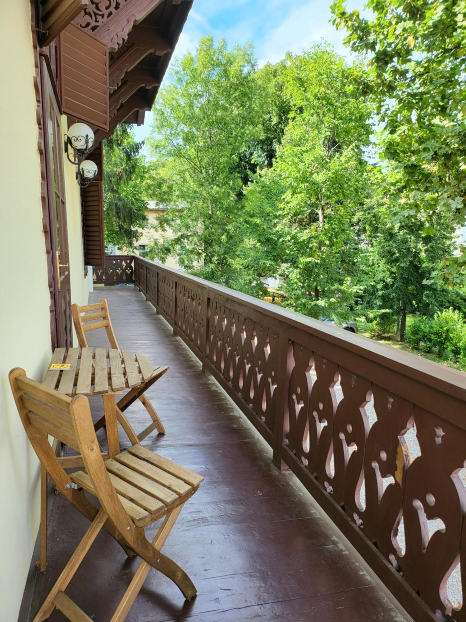 Musik - Historical In Apartment