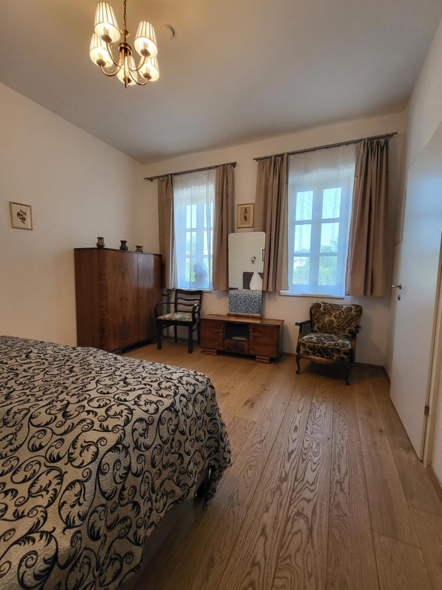 Musik - Historical In Apartment Baden