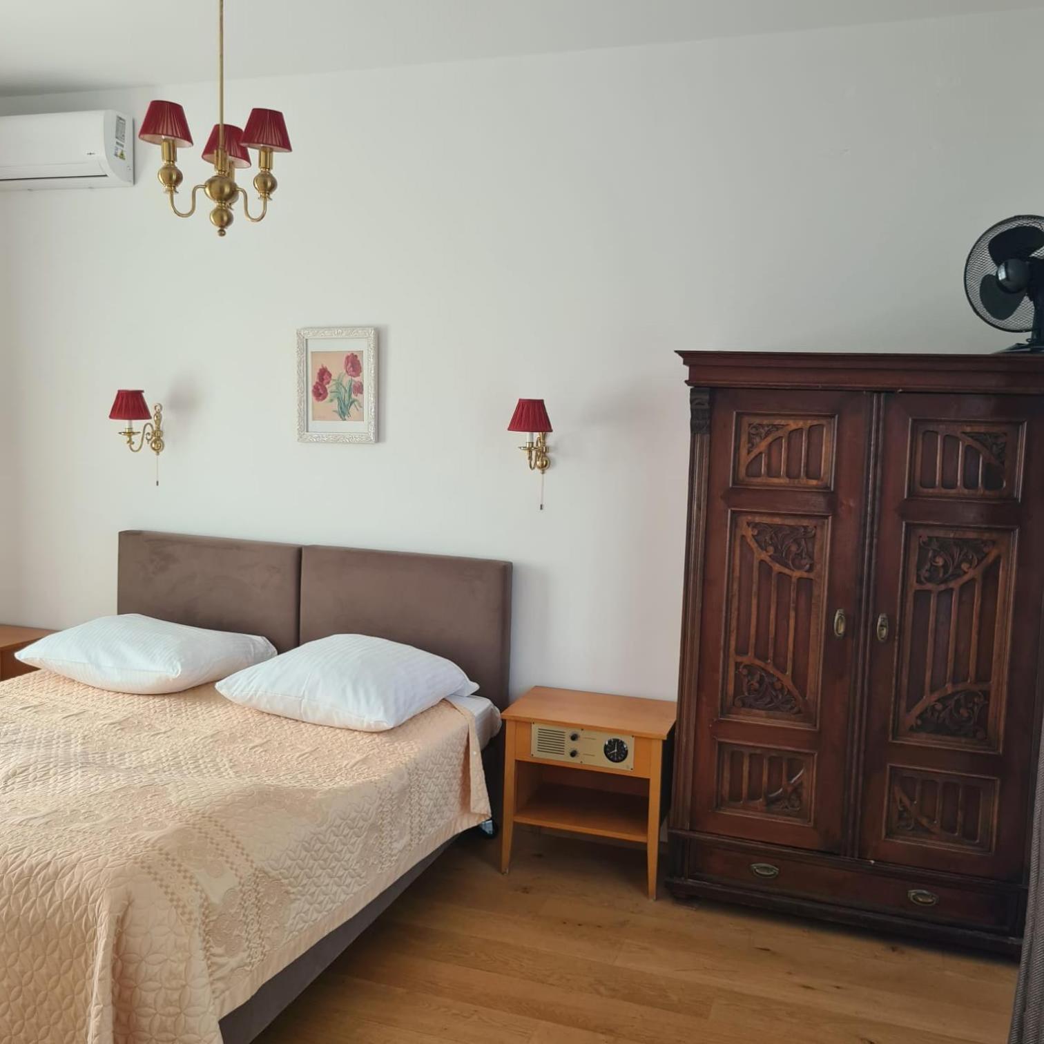 Musik - Historical In Appartement Baden